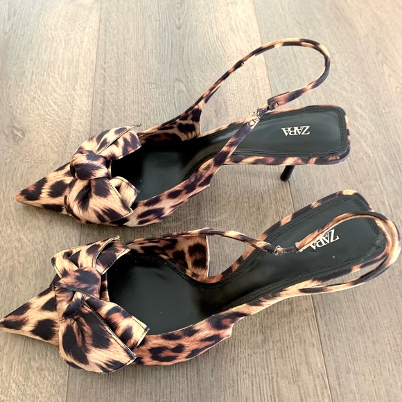 Animal Print Slingback Shoes with Bow - Picture 5 of 6